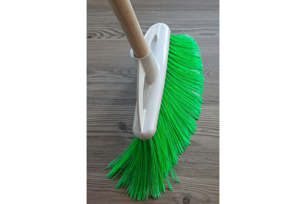Medium standard broom - Image 2